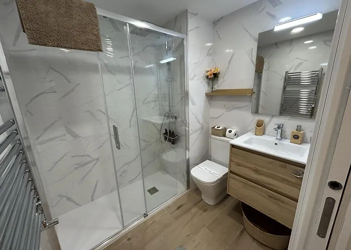 Appartamento Parque De Invierno - - Parking - Wifi - 5 Min Del Centro