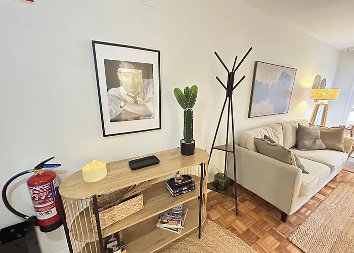 Parque De Invierno - - Parking - Wifi - 5 Min Del Centro Appartamento