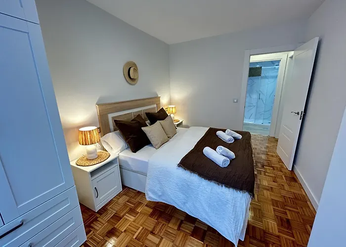 Appartamento Parque De Invierno - - Parking - Wifi - 5 Min Del Centro *